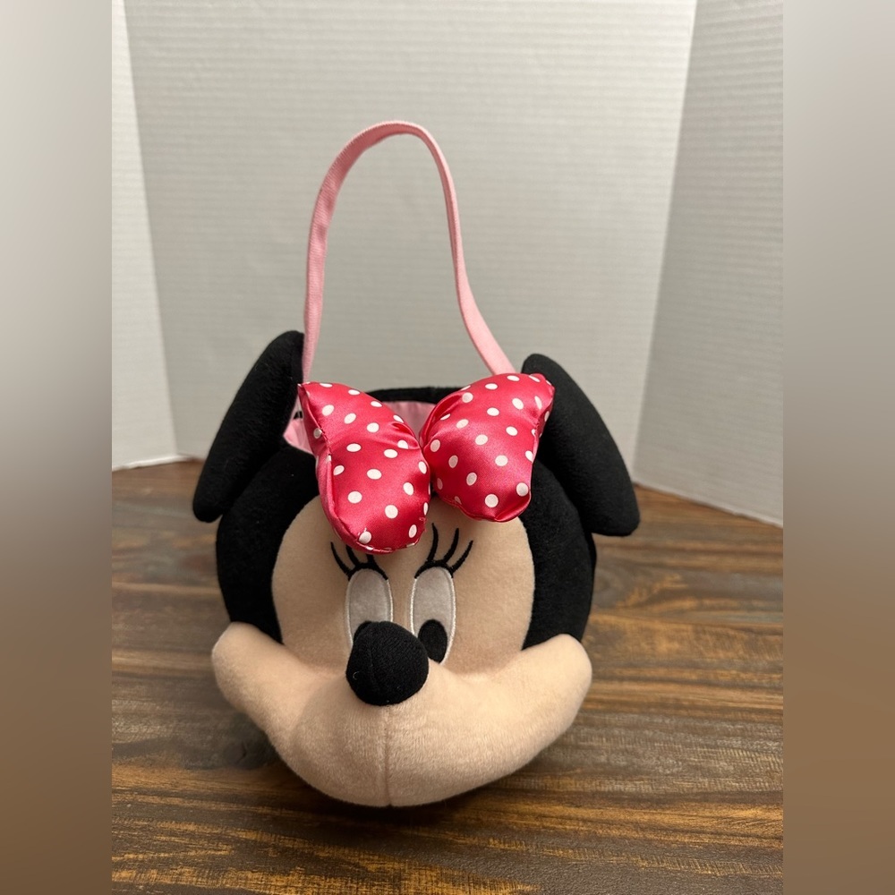 Disney Minnie Mouse Plush Bag in Black, Pink, Red
